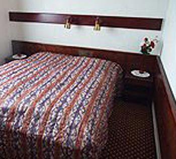 Hotel Alte Post Lehrte Exteriör bild