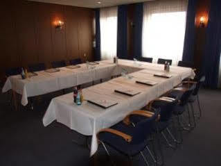 Hotel Alte Post Lehrte Exteriör bild